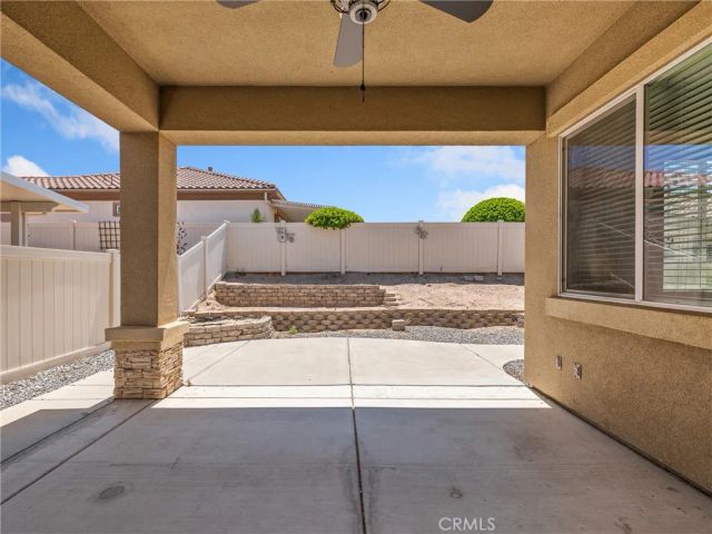 19301 Galloping Hill Road, Apple Valley, CA 92308