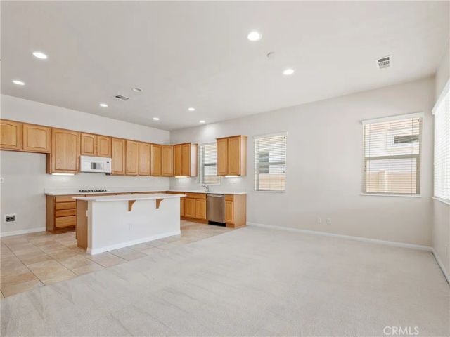 19301 Galloping Hill Road, Apple Valley, CA 92308