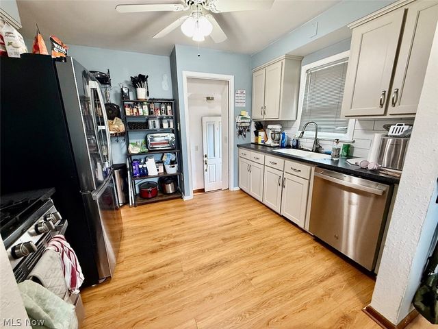 16299 Pike Boulevard, Brook Park, OH 44142