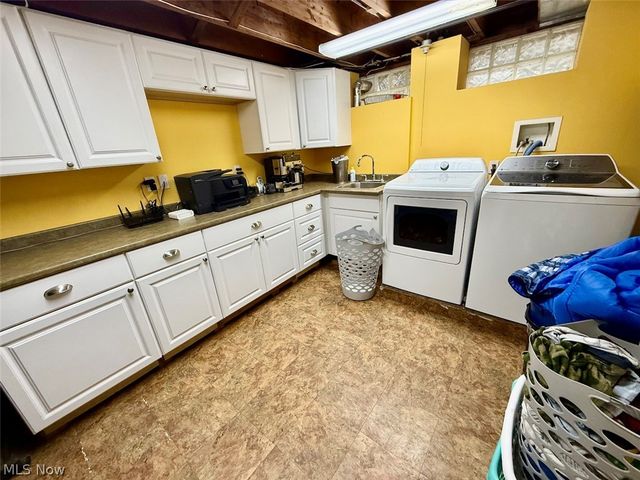 16299 Pike Boulevard, Brook Park, OH 44142