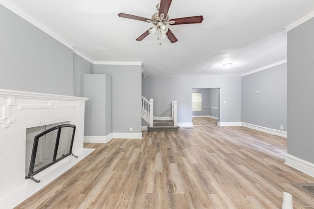 1310 E 72nd Street, Chicago, IL 60619