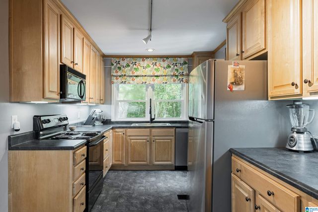 724 48TH STREET S, Birmingham, AL 35222