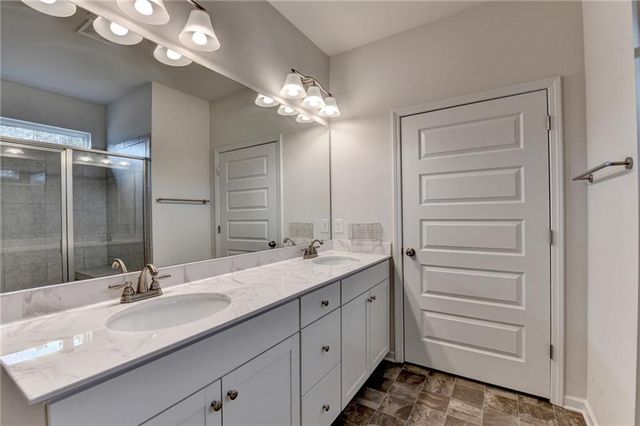 712 Owens Circle, Canton, GA 30115