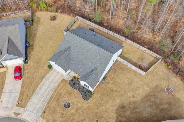 712 Owens Circle, Canton, GA 30115