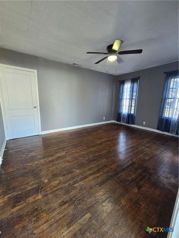 2503 N Jecker Street, Victoria, TX 77901