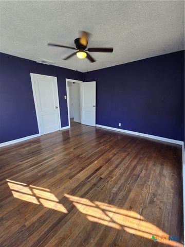 2503 N Jecker Street, Victoria, TX 77901