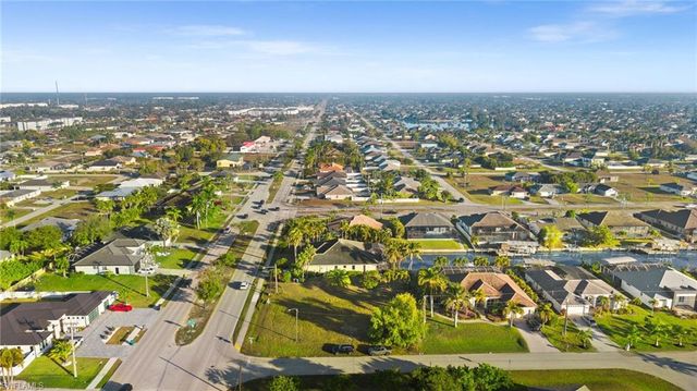 4015 Chiquita BLVD S, Cape Coral, FL 33914