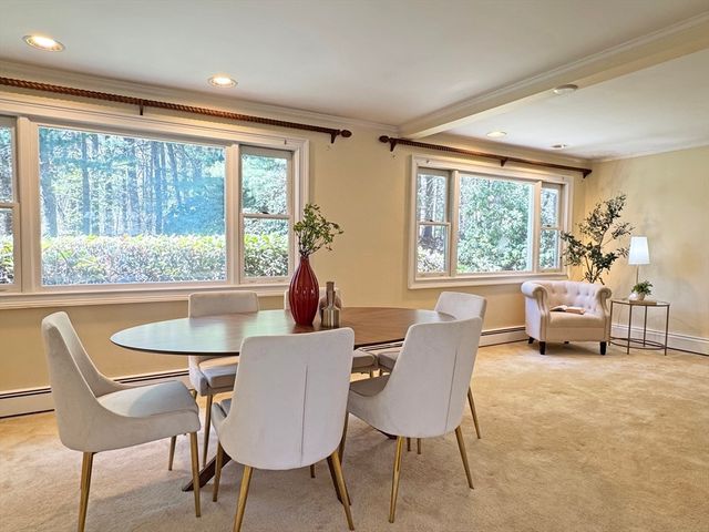 43 Sherburn Cir, Weston, MA 02493