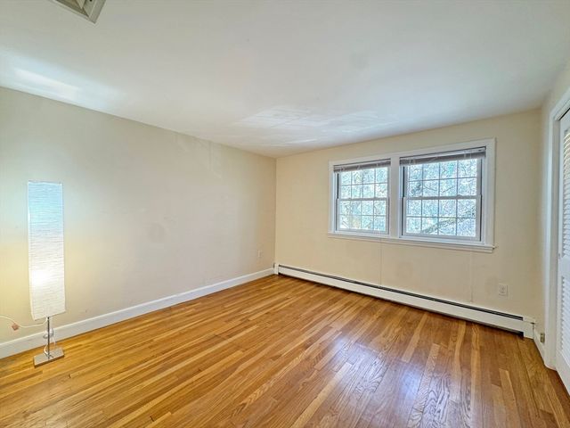 43 Sherburn Cir, Weston, MA 02493