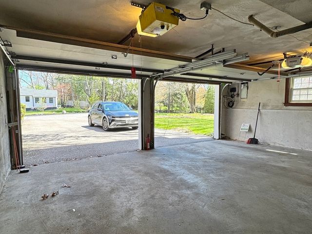 43 Sherburn Cir, Weston, MA 02493