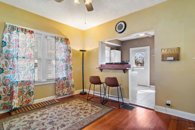 413 E Olmstead Avenue, Evansville, IN 47711