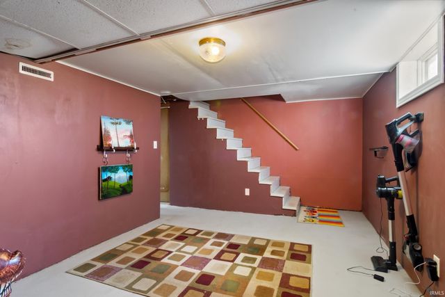 413 E Olmstead Avenue, Evansville, IN 47711