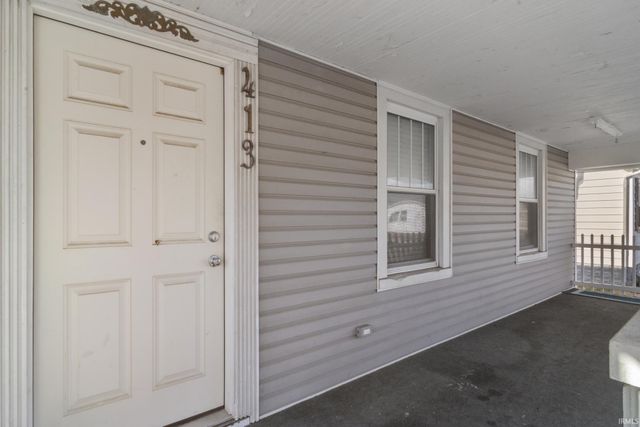 413 E Olmstead Avenue, Evansville, IN 47711