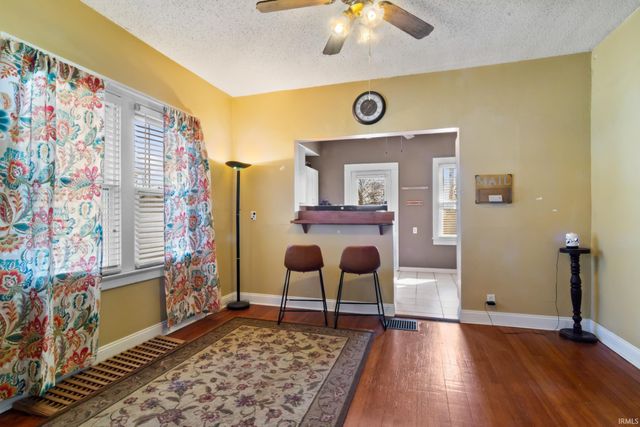 413 E Olmstead Avenue, Evansville, IN 47711