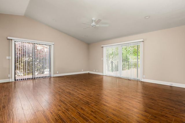 12061 Lake Wildwood Dr, Penn Valley, CA 95946