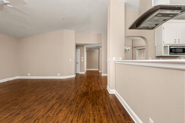 12061 Lake Wildwood Dr, Penn Valley, CA 95946
