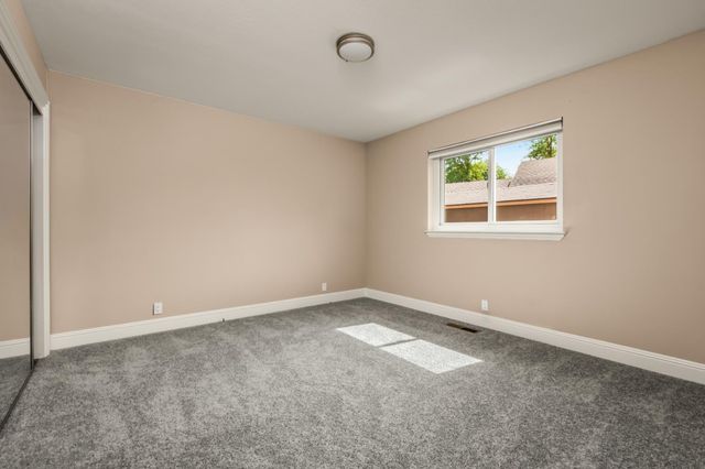 12061 Lake Wildwood Dr, Penn Valley, CA 95946
