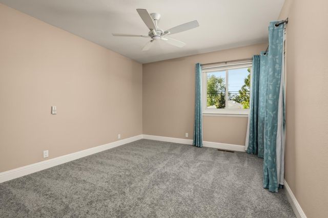 12061 Lake Wildwood Dr, Penn Valley, CA 95946