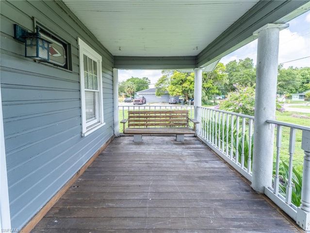 3802 Seminole AVE, Fort Myers, FL 33916