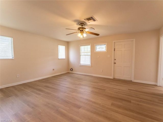 3802 Seminole AVE, Fort Myers, FL 33916