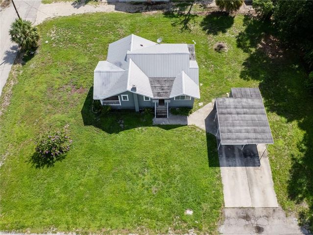 3802 Seminole AVE, Fort Myers, FL 33916