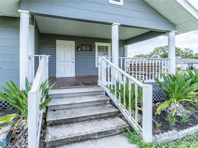 3802 Seminole AVE, Fort Myers, FL 33916