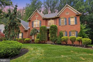 4064 CHARTER CLUB DR, Doylestown, PA 18902