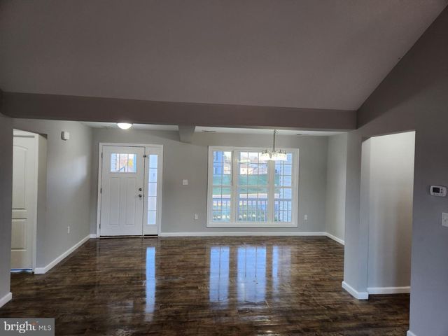537 SPYGLASS DR, Martinsburg, WV 25403