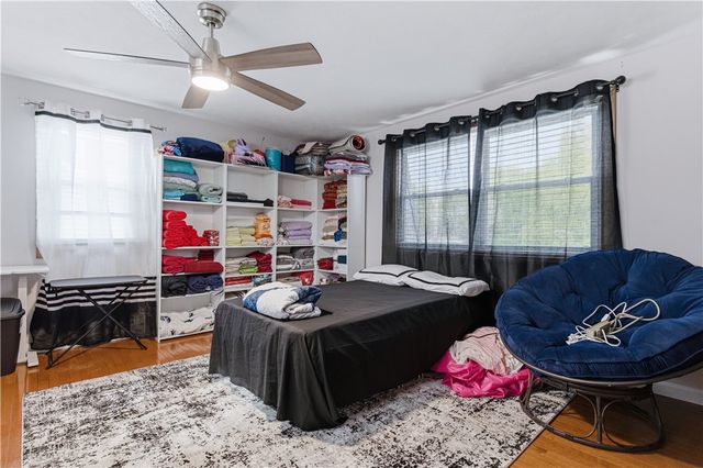 22 Danby Street, Providence, RI 02904