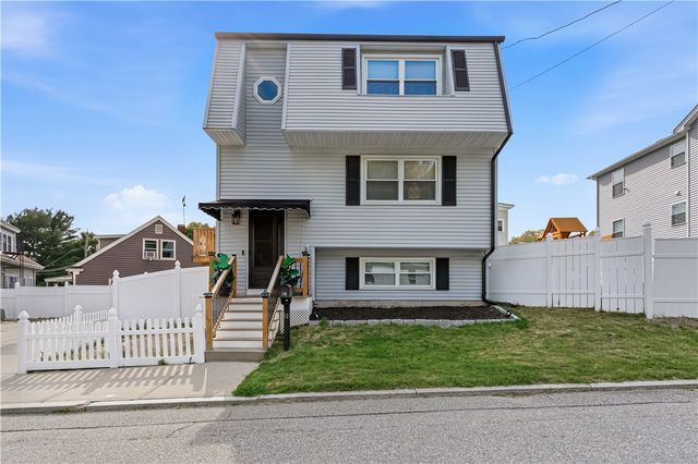 22 Danby Street, Providence, RI 02904