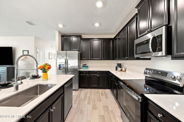 9623 LEMON GRASS Lane, Jacksonville, FL 32219