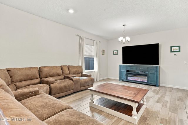 9623 LEMON GRASS Lane, Jacksonville, FL 32219