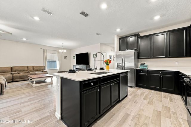 9623 LEMON GRASS Lane, Jacksonville, FL 32219