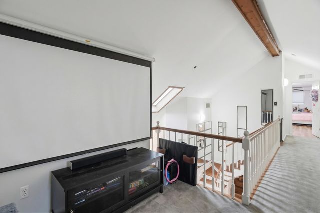 2039 Dorchester 3, Schererville, IN 46375