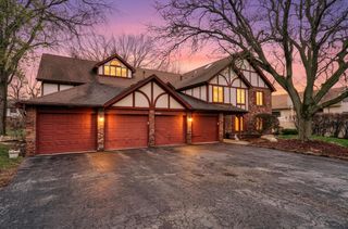 2039 Dorchester 3, Schererville, IN 46375