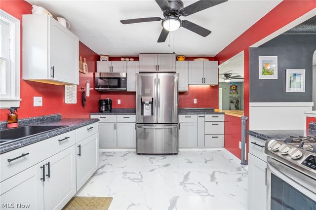 4521 Torrington Avenue, Parma, OH 44134