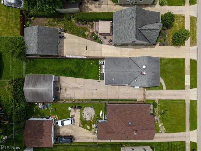 4521 Torrington Avenue, Parma, OH 44134