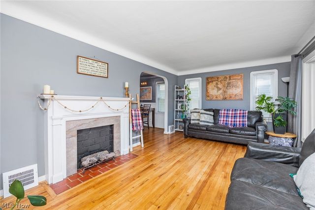 4521 Torrington Avenue, Parma, OH 44134