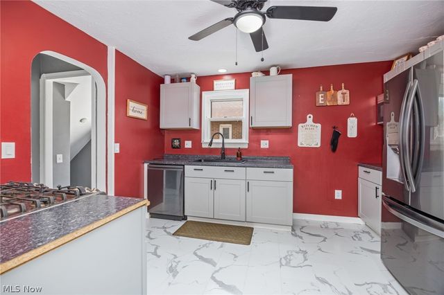 4521 Torrington Avenue, Parma, OH 44134