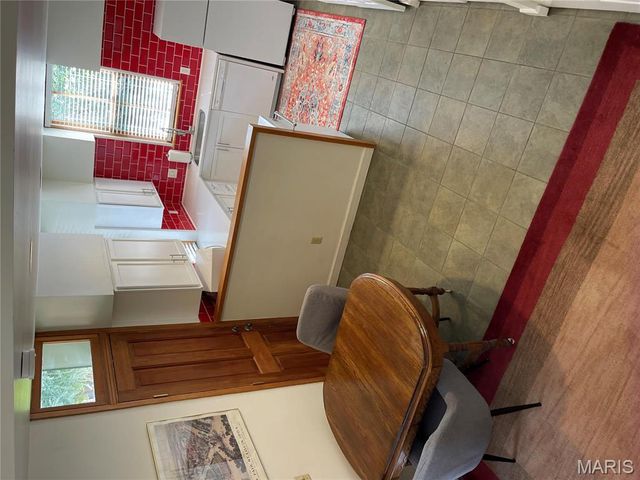 1014 Geyer Avenue, St Louis, MO 63104