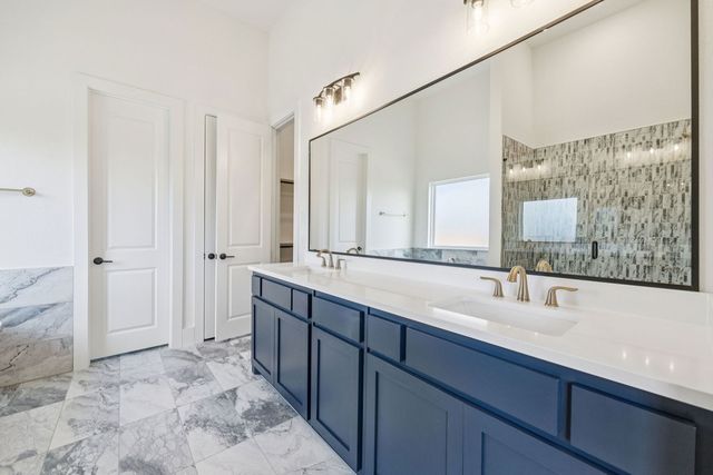 480 Shadowfax Drive, Aledo, TX 76008