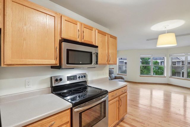 641 E Dayton Street, Madison, WI 53703