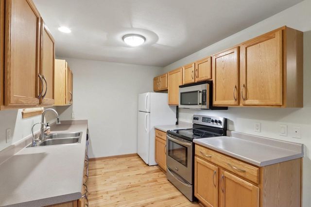 641 E Dayton Street, Madison, WI 53703