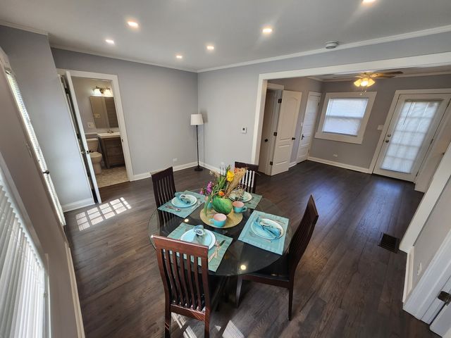 13 E Lake Shore Drive, Round Lake Park, IL 60073