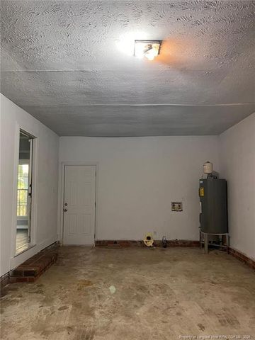 6930 Melbourne Drive, Fayetteville, NC 28314