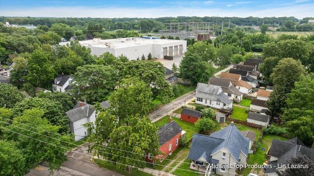 1024 Butterworth Street, Grand Rapids, MI 49504