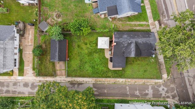 1024 Butterworth Street, Grand Rapids, MI 49504
