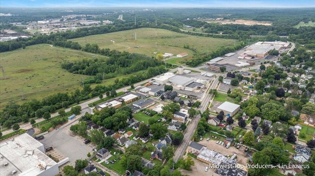 1024 Butterworth Street, Grand Rapids, MI 49504