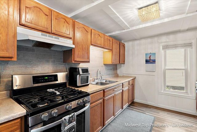 1024 Butterworth Street, Grand Rapids, MI 49504
