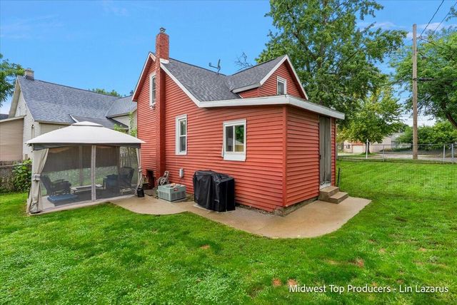 1024 Butterworth Street, Grand Rapids, MI 49504